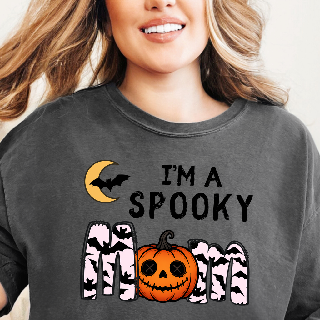 Spooky MOM Comfort Colors T-Shirt: Halloween Bat & Pumpkin Tee