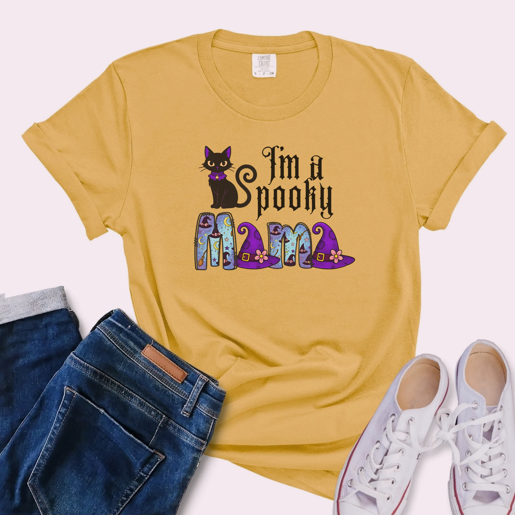 Spooky MAMA Halloween Comfort Colors T-Shirt - Black Cat and Witches Hats