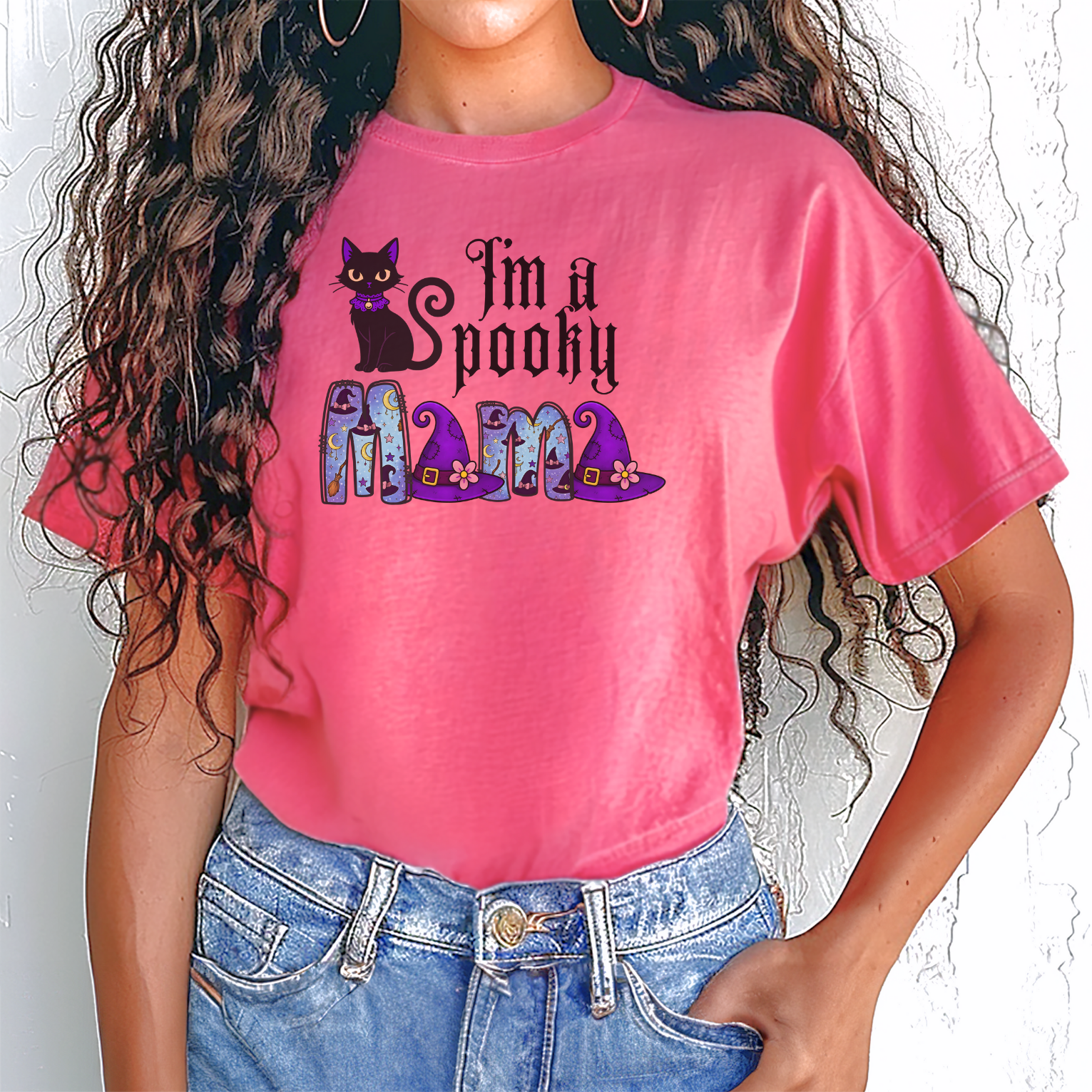 Spooky MAMA Halloween Comfort Colors T-Shirt - Black Cat and Witches Hats